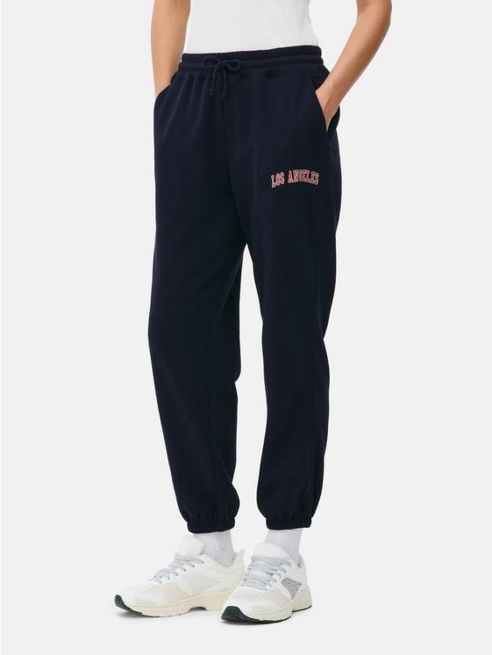 NWT Navy Sweatpants With print M